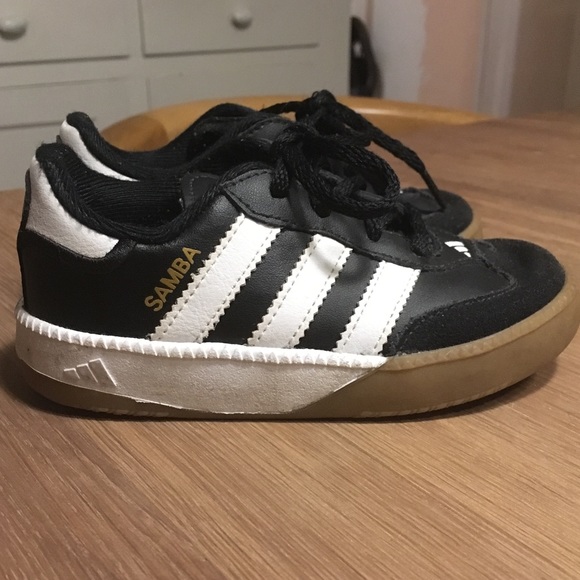 adidas Other - EUC Adidas Samba Shoes Toddler size 8.